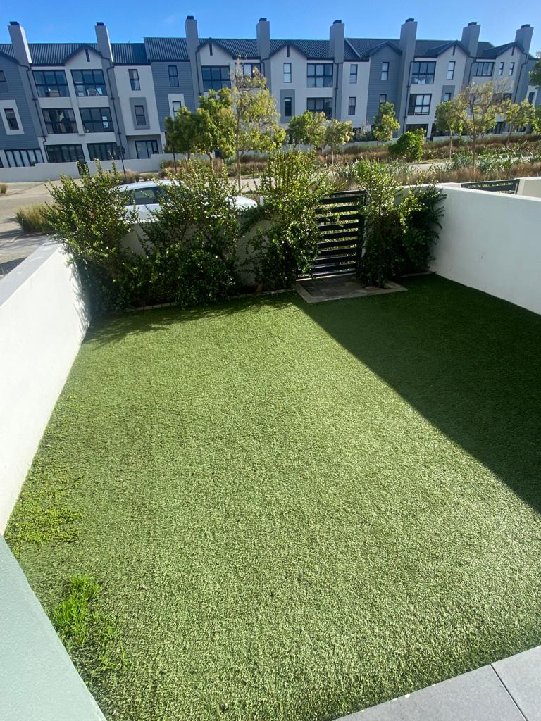 To Let 1 Bedroom Property for Rent in Sitari Country Estate Western Cape